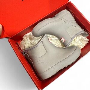 Grey Hunter Chelsea rain boots toddler 7C